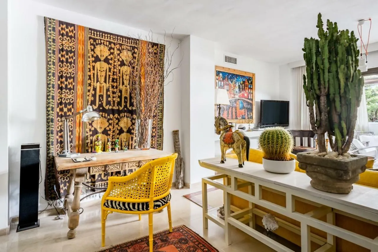 Chambao Suite Marbella Apartment