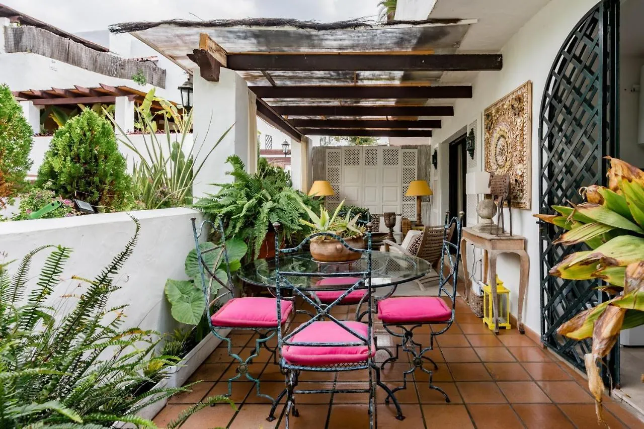 Chambao Suite Marbella Apartment